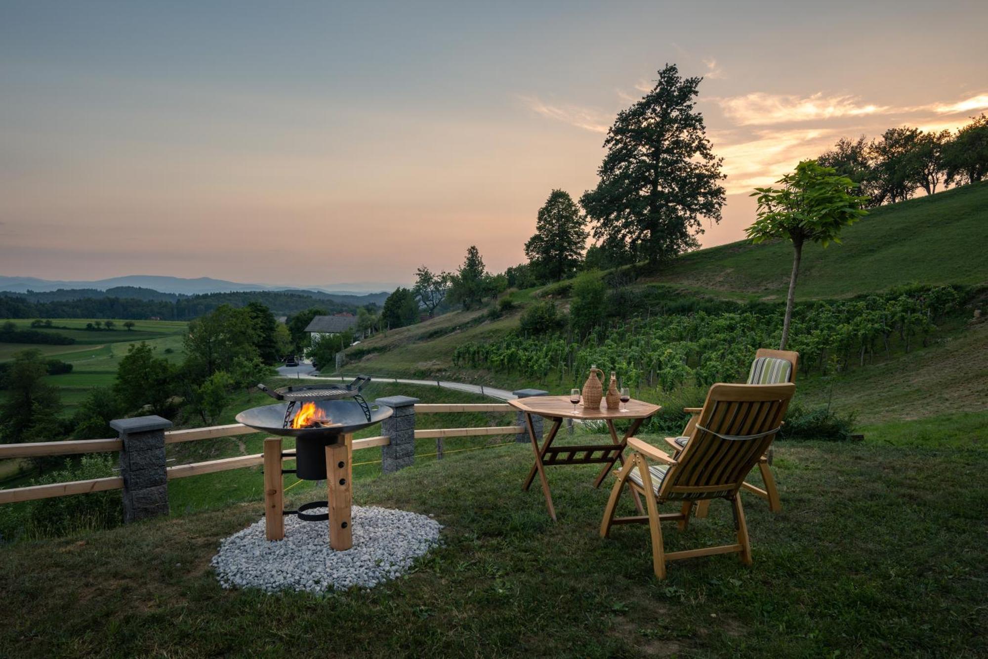 Vineyard Cottage Krivic Trebelno Экстерьер фото